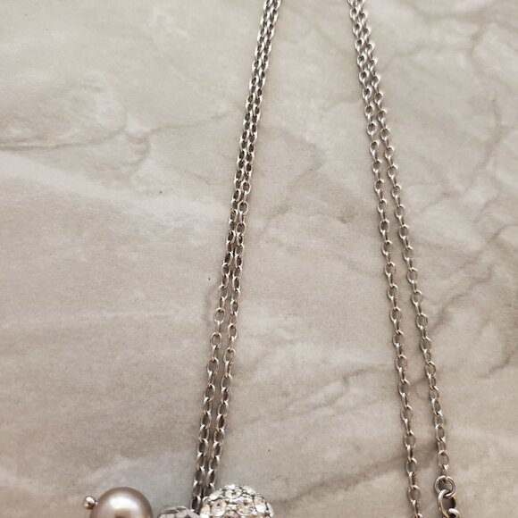 💖 J.Crew Rhinestone Crystal Pave Cluster Ball Beaded Pendant Necklace 💖 - Picture 3 of 9